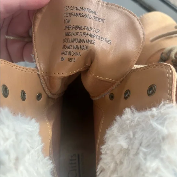 NWOT Cliff Heeled Boots - Picture 5 of 6